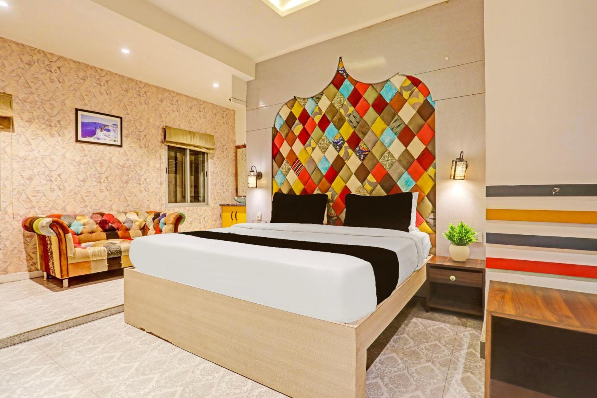Super Townhouse Cantonment Varanasi Formerly Sarin Inn Exterior foto